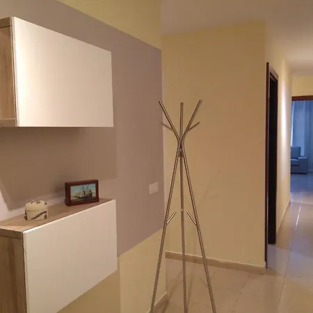 Holiday home Casa Mercedes